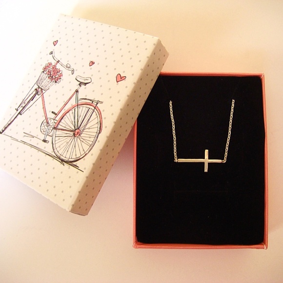 Horizontal Cross, Sterling Silver Petite Cross - Picture 4 of 4